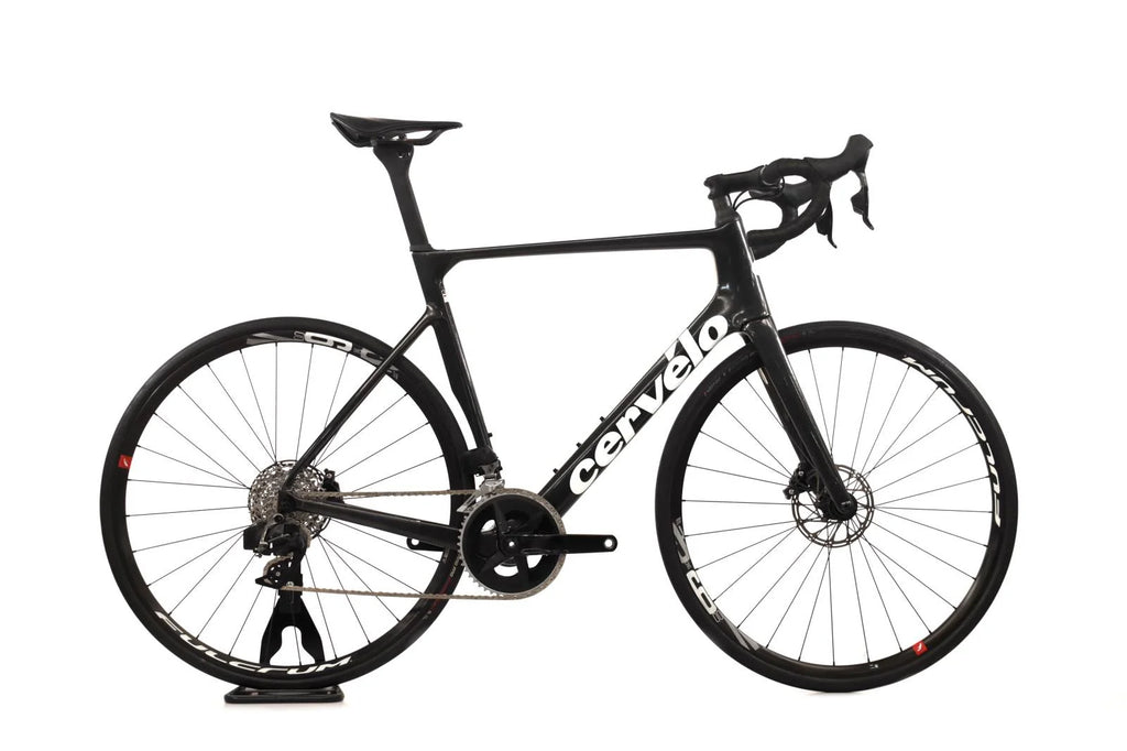 Cervélo Soloist – Vélo de Route Carbone SRAM Rival eTap AXS 12v