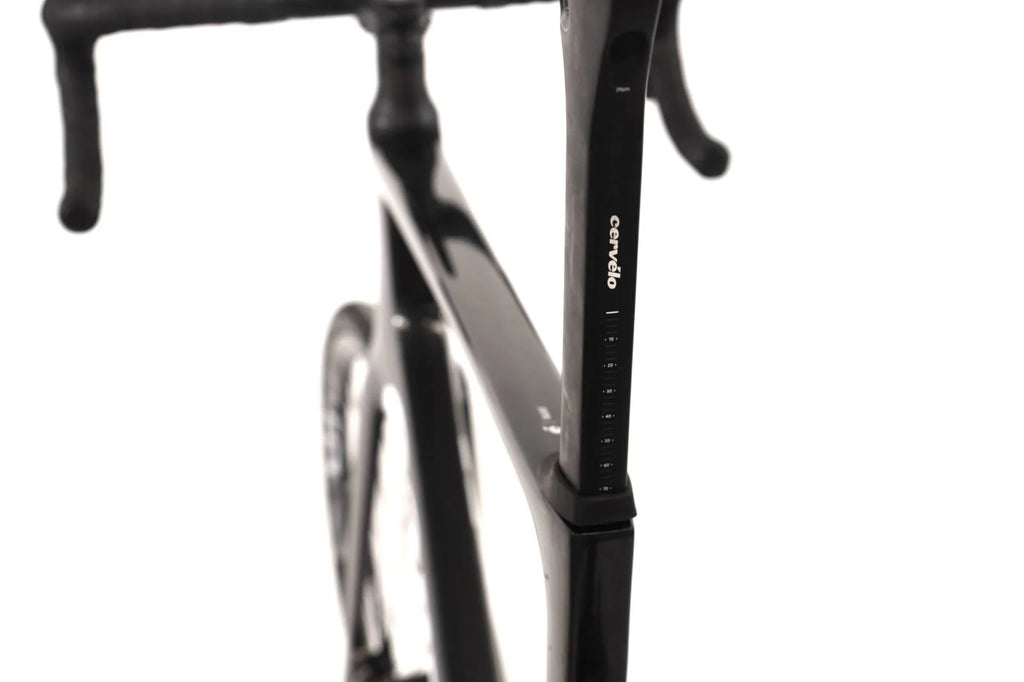 Cervélo Soloist – Vélo de Route Carbone SRAM Rival eTap AXS 12v