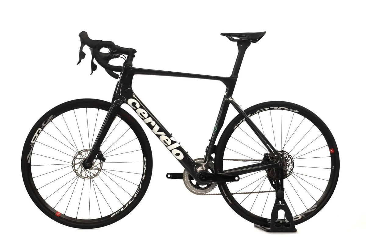 Cervélo Soloist – Vélo de Route Carbone SRAM Rival eTap AXS 12v