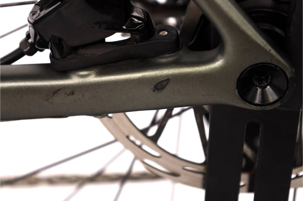 Specialized Aethos Comp – Vélo de Route Carbone SRAM Rival eTap AXS 12v