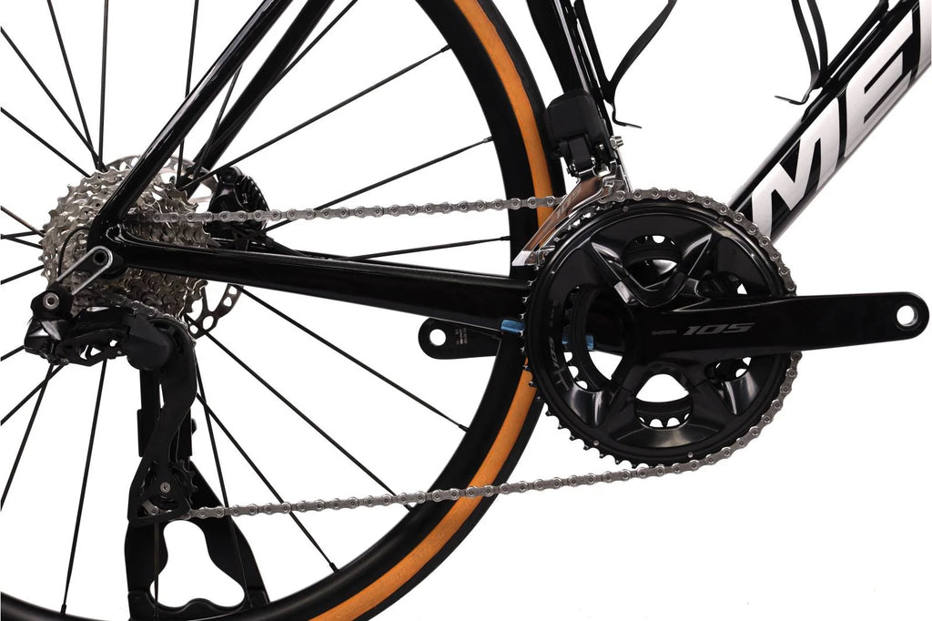 Merida Scultura 6000 – Vélo de Route Carbone Shimano 105 Di2 12v