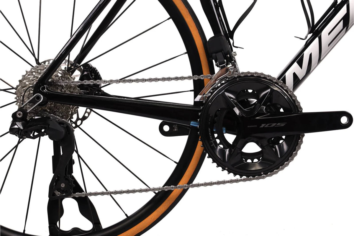 Merida Scultura 6000 – Vélo de Route Carbone Shimano 105 Di2 12v