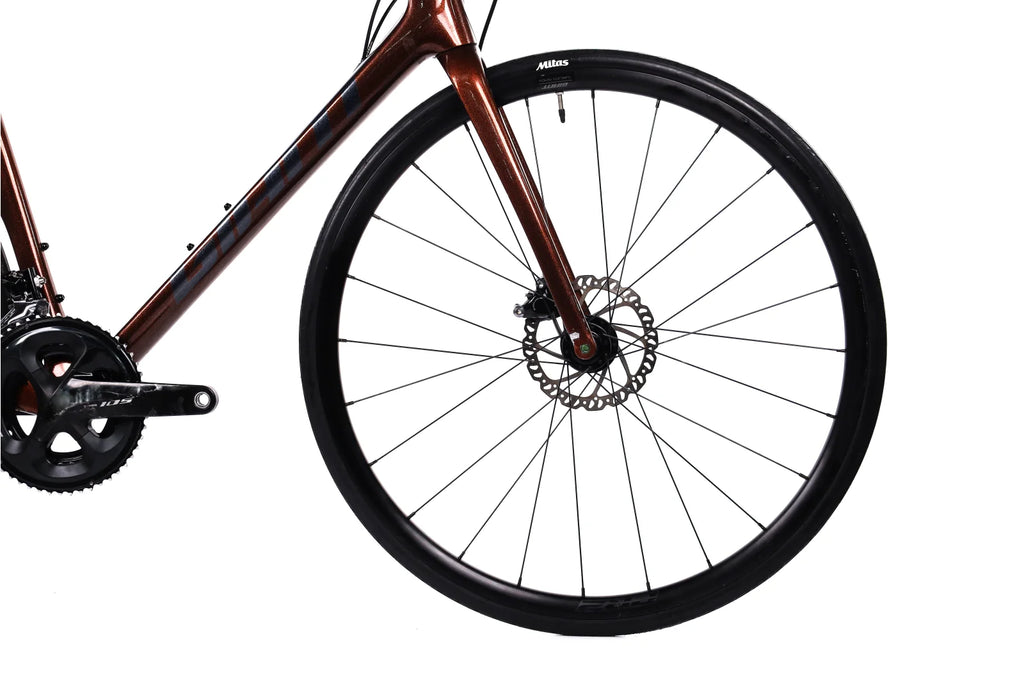 Giant TCR Advanced 2 – Vélo de Route Carbone Shimano 105 Disque – Taille L