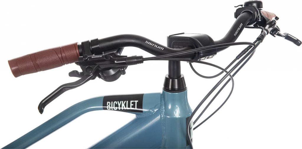 Vélo de Ville Électrique Bicyklet Camille Shimano Acera/Altus 8V 504Wh 700mm Bleu