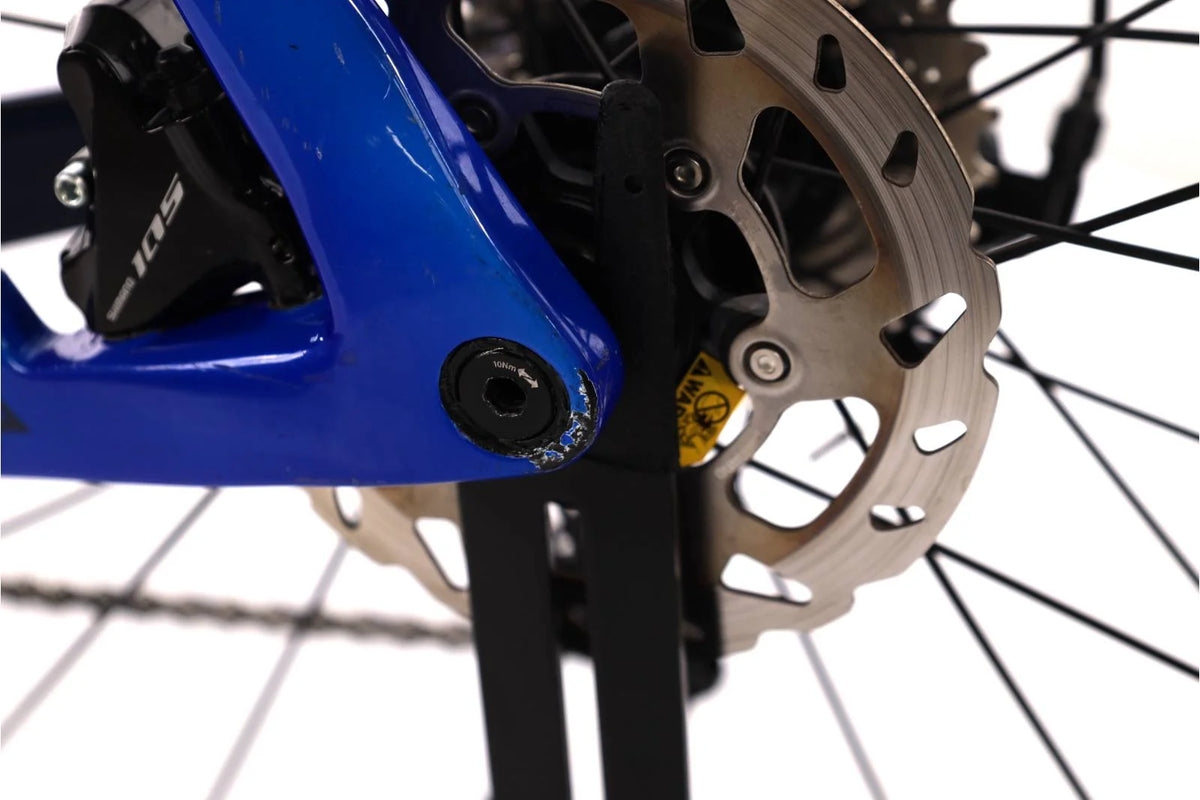 Fuji Transonic 2.3 – Vélo de Route Aéro Carbone Shimano 105/Ultegra Disque – Taille 58
