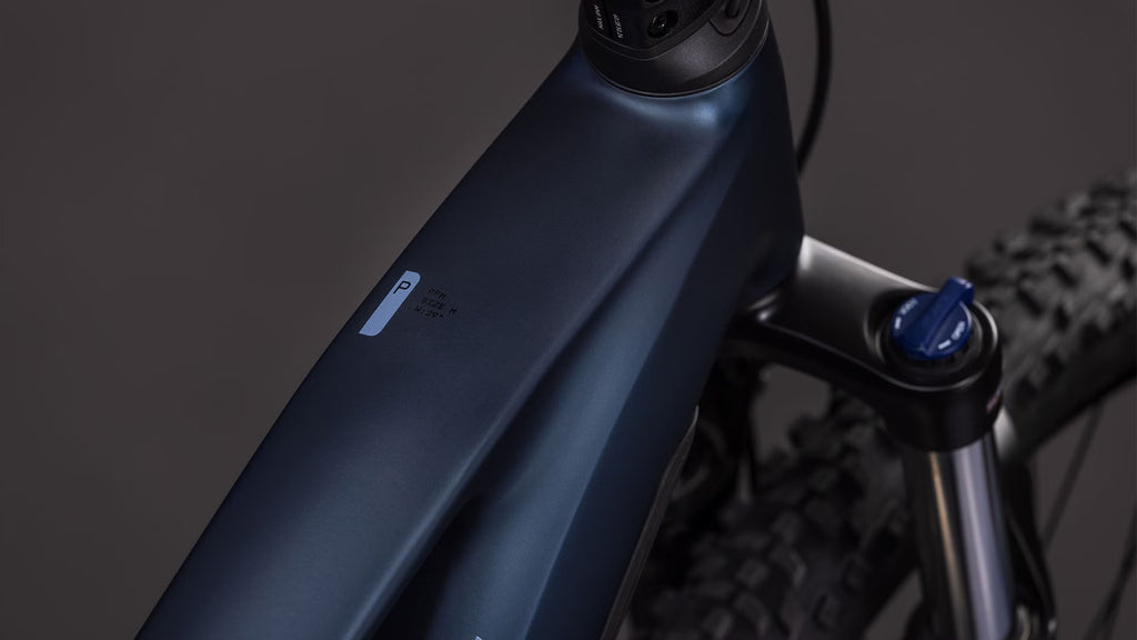 VTT Électrique Cube Reaction Hybrid Performance 600 – Bosch Performance Line 75Nm, 600Wh, Shimano Cues 9V, 29'' Bleu Indigo 2026