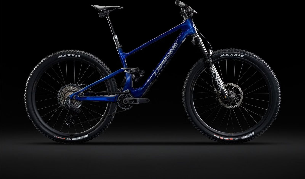 Lapierre Zesty CF 10.9 – VTT Tout-Suspendu Carbone SRAM X0 Eagle AXS 12v 29" – Bleu Translucide 2025