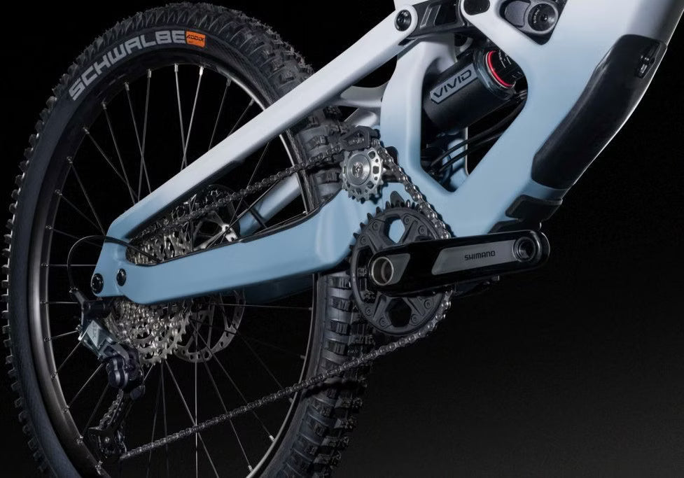 Lapierre Spicy CF 6.9 – VTT Enduro Tout-Suspendu Carbone Shimano 12v 29"/27.5" – Blanc/Bleu Mat 2025