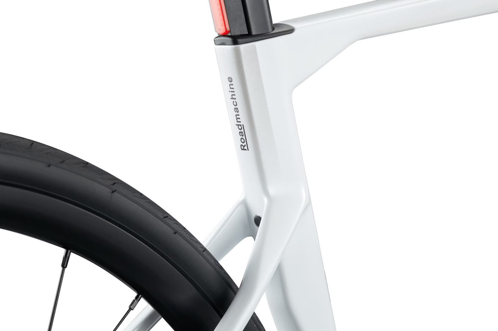 Vélo de Route BMC Roadmachine Two Shimano 105 Di2 12V 700 mm Blanc 2027